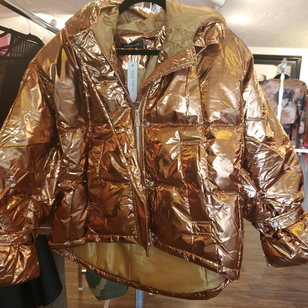 Women's clothing